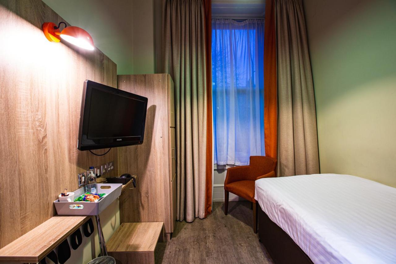 Single Room,1215356164:JPEG