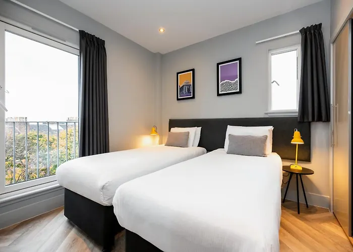 Staycity s West End